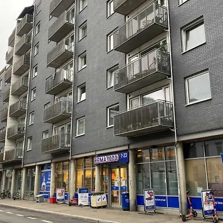 Modern 2 Bedroom In Centre דירה אוסלו